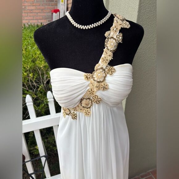 White Flowing Silhouette One Shoulder Gold Sequins Floral Embellishment Full Len - Picture 2 of 9